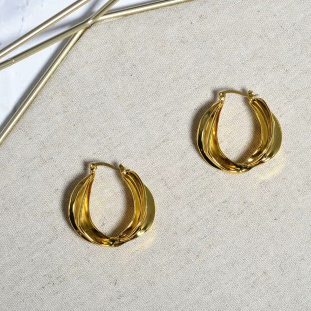 Celine twisted hoop earring